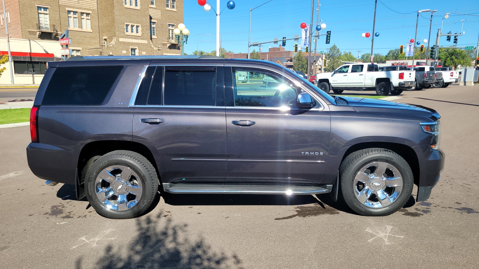 2015 Chevrolet Tahoe LTZ 4