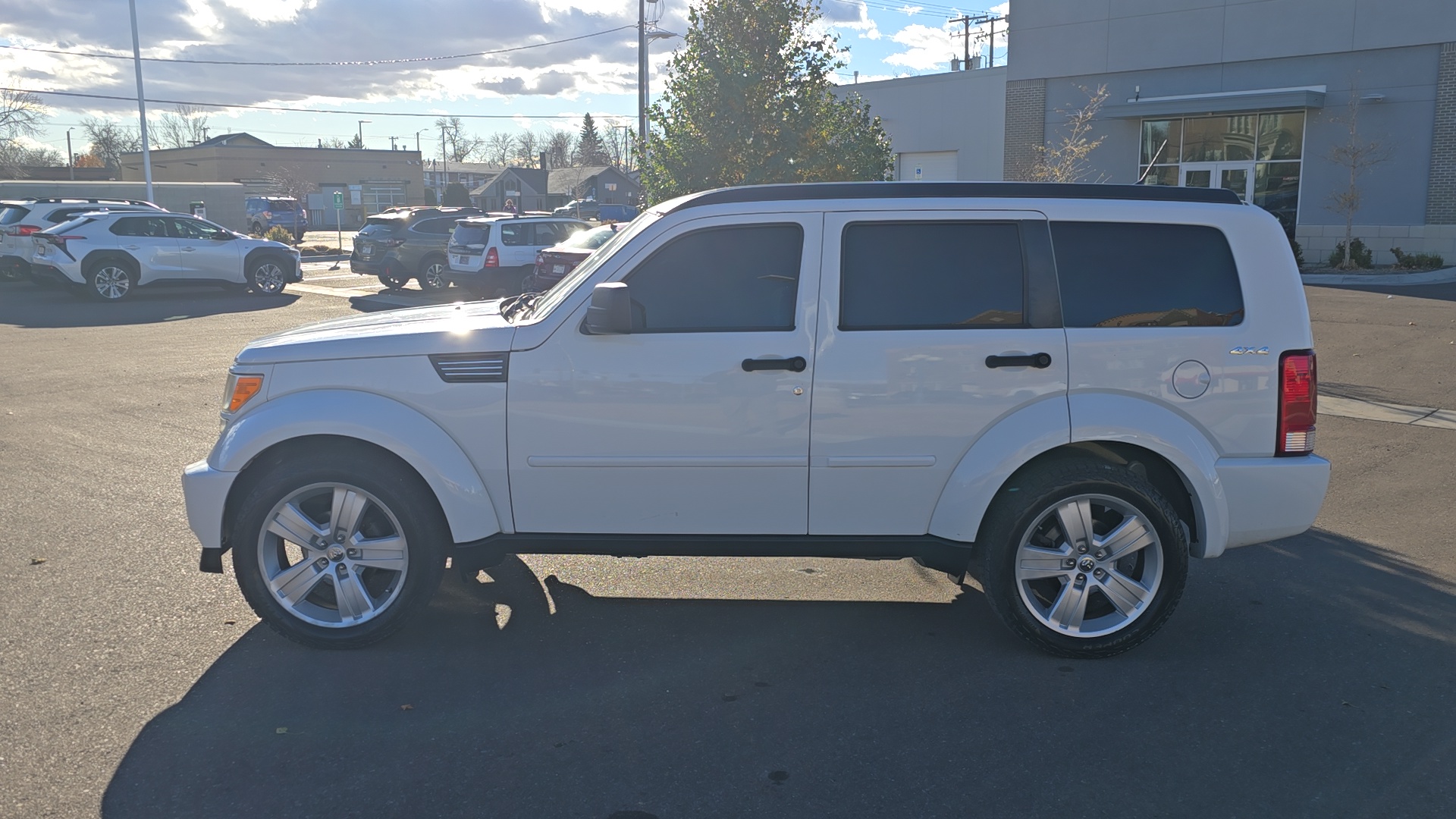 2011 Dodge Nitro Heat 8