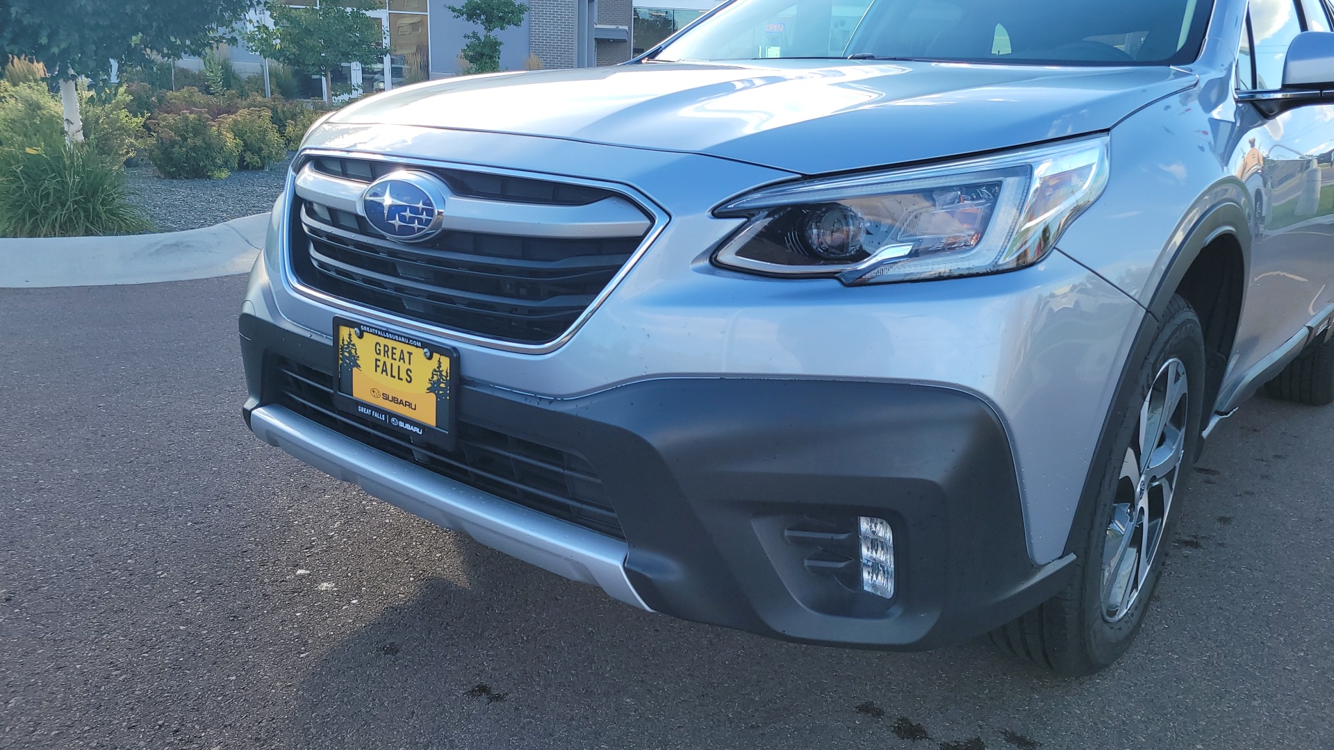 2020 Subaru Outback Limited 9