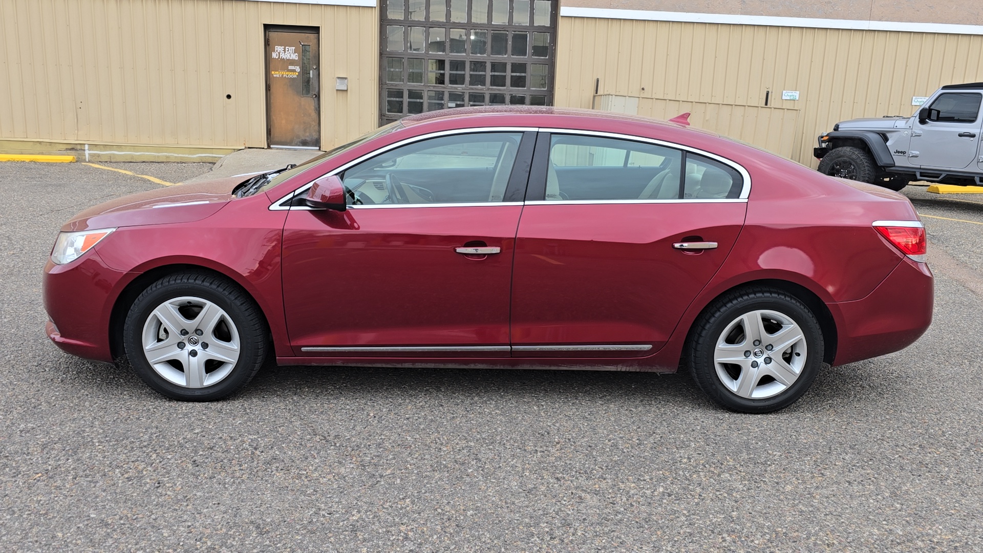 2010 Buick Lacrosse CX 8