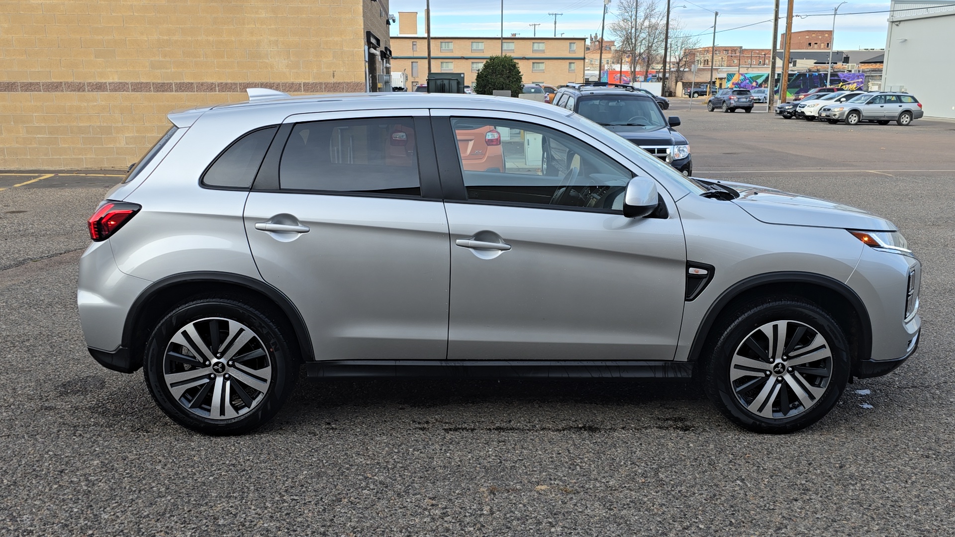 2024 Mitsubishi Outlander Sport 2.0 ES 4