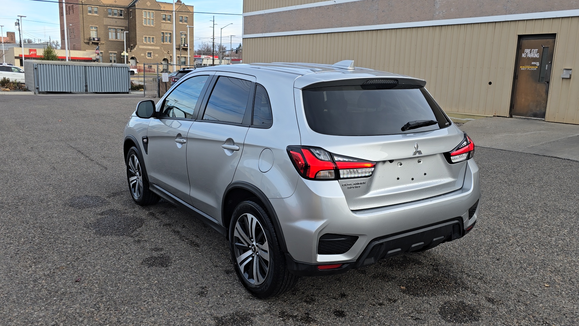 2024 Mitsubishi Outlander Sport 2.0 ES 7