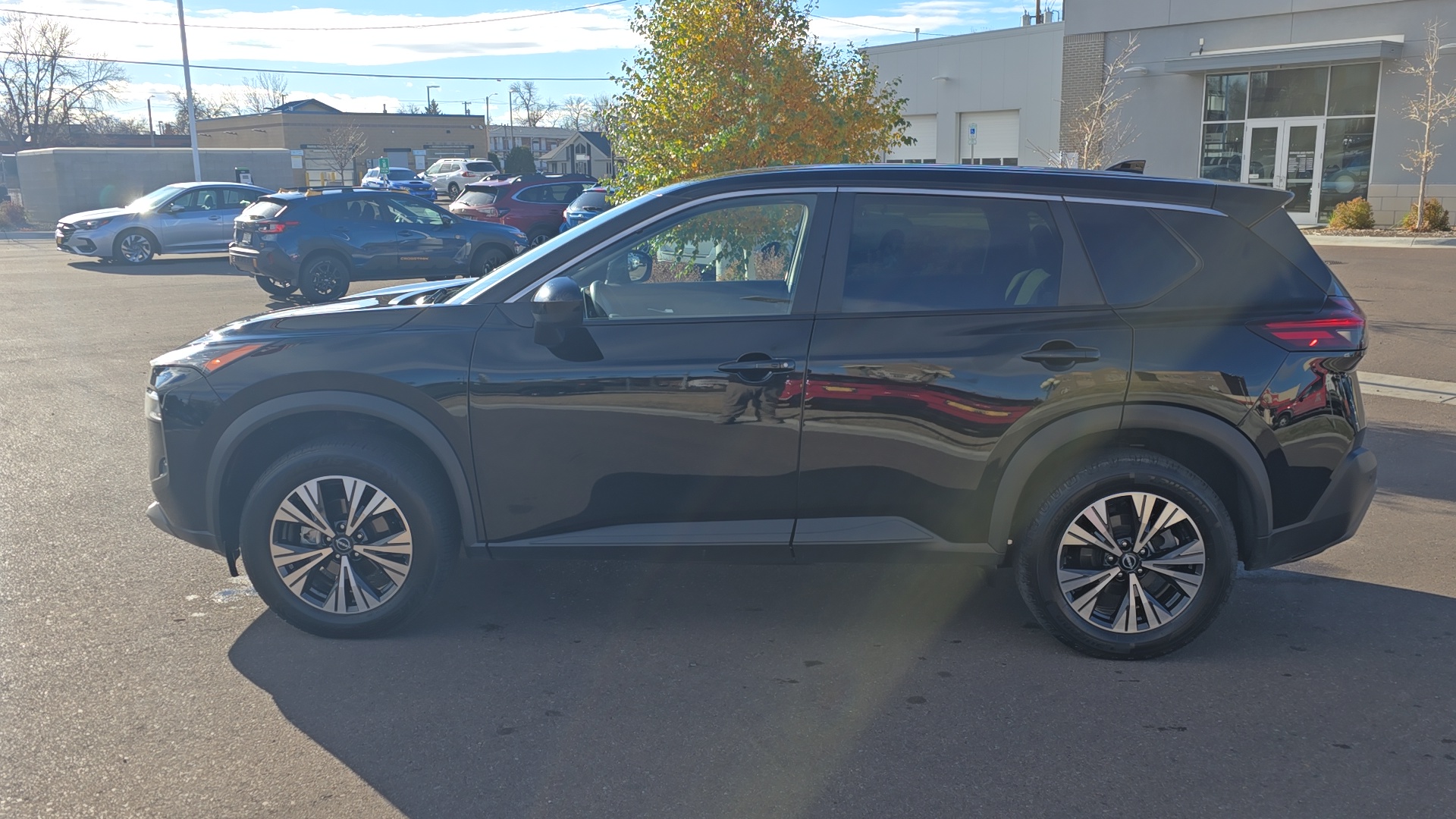 2023 Nissan Rogue SV 8