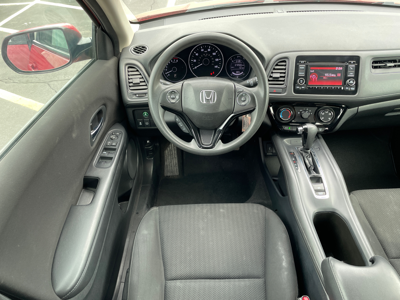 2018 Honda HR-V LX 24