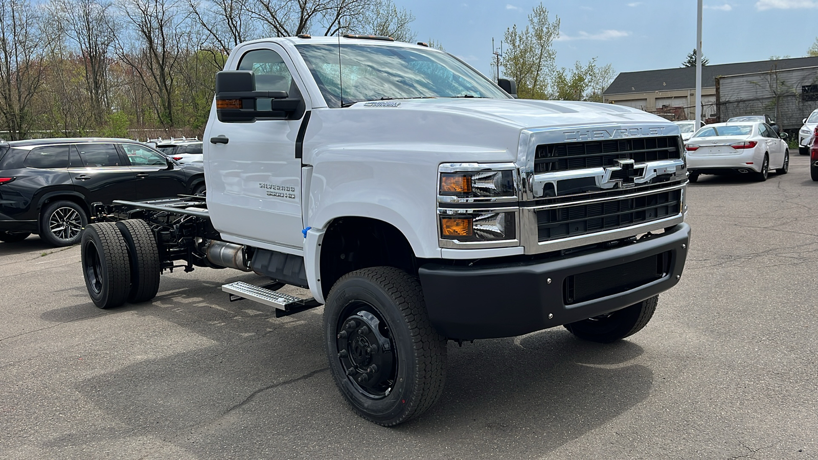 2024 Chevrolet Silverado 5500 HD Work Truck 3