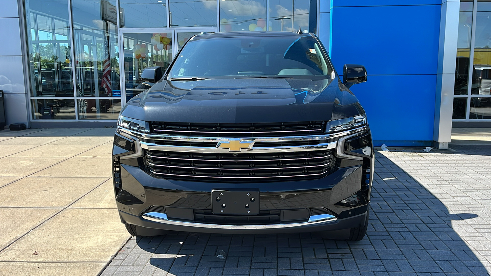 2024 Chevrolet Suburban LT 2