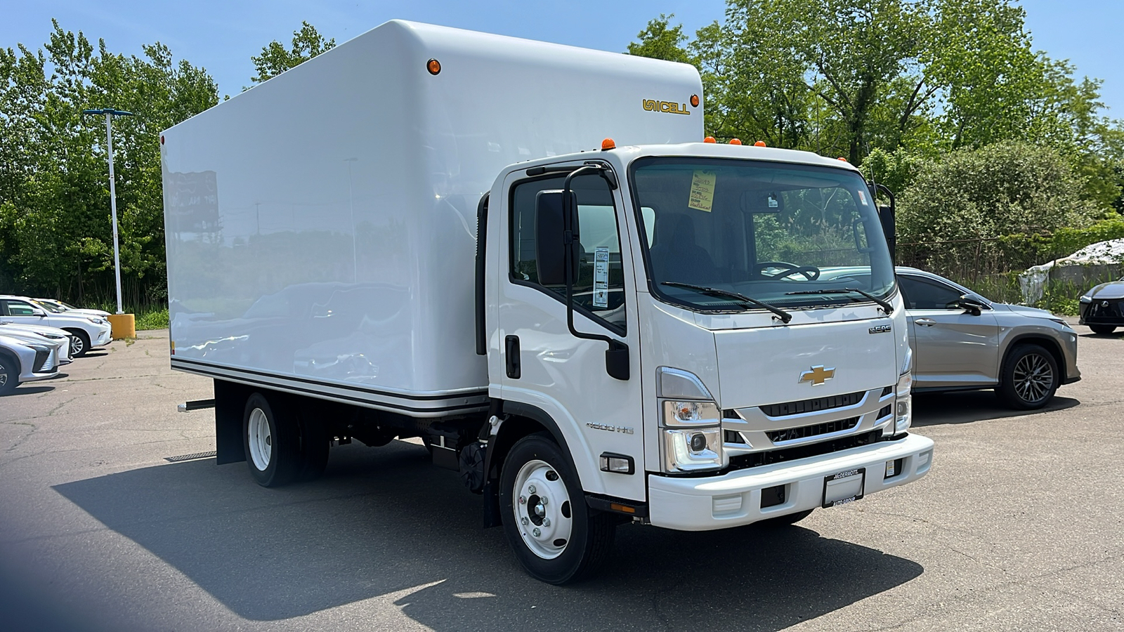 2024 Chevrolet Low Cab Forward 4500 NA 3