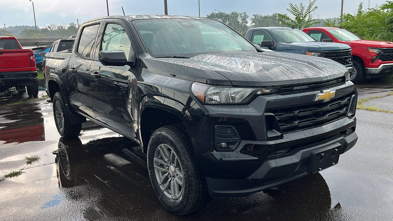 2024 Chevrolet Colorado LT 3