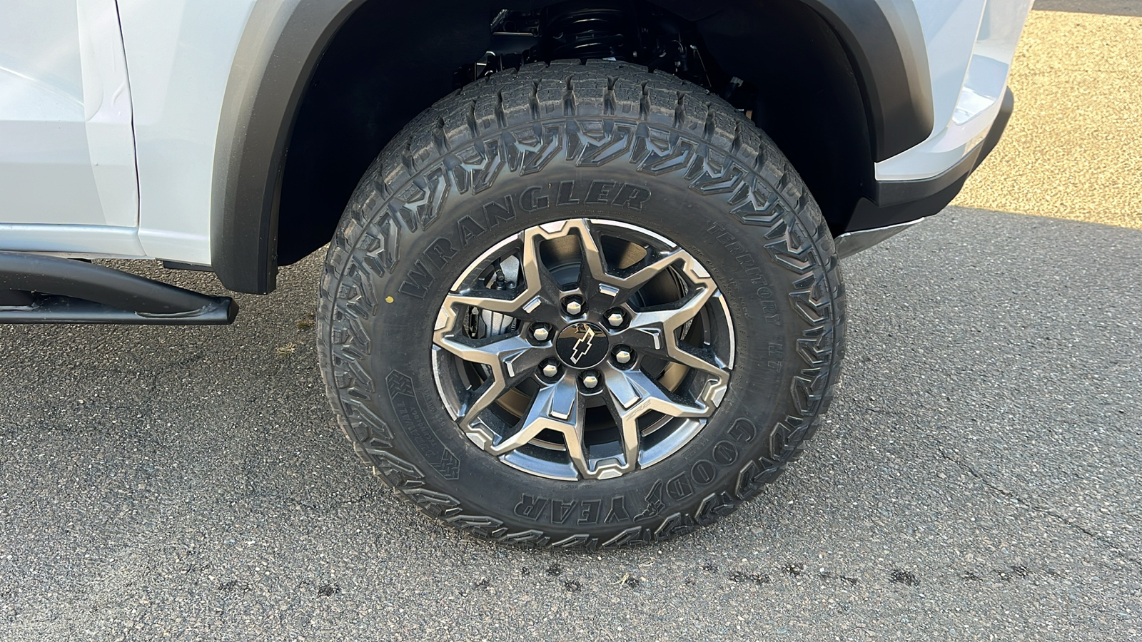 2024 Chevrolet Colorado ZR2 5