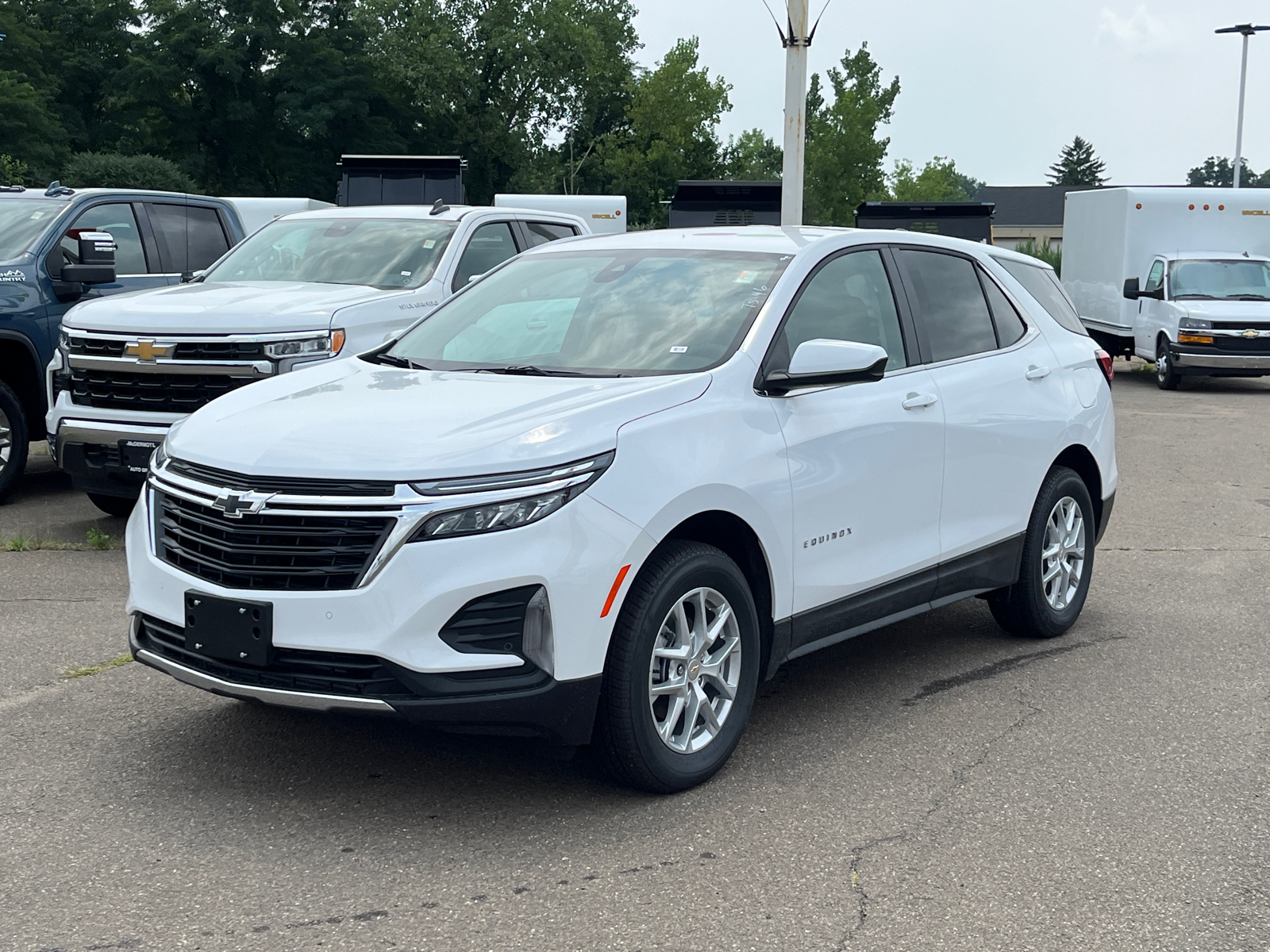 2024 Chevrolet Equinox LT 1