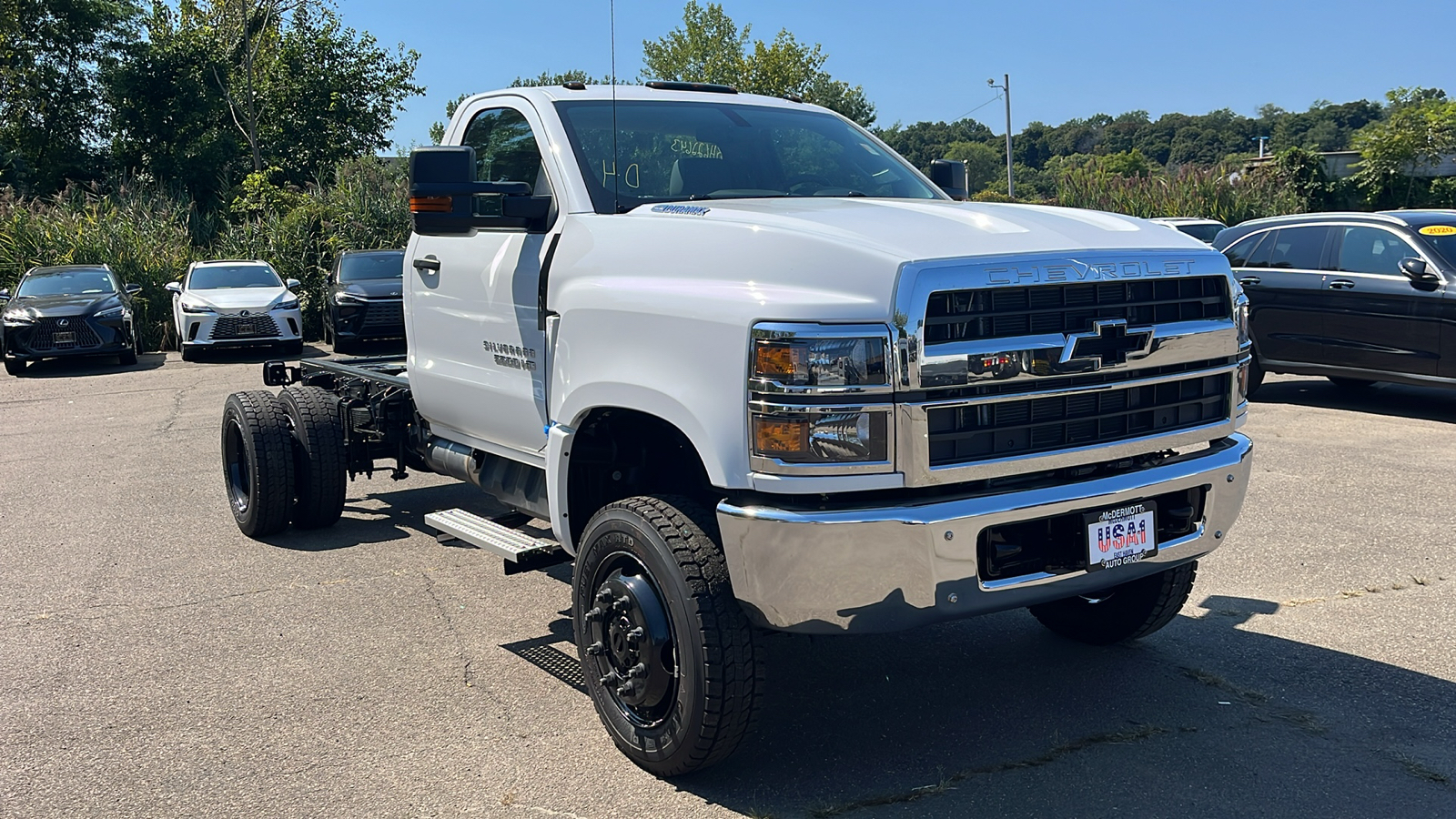 2024 Chevrolet Silverado 5500 HD Work Truck 3