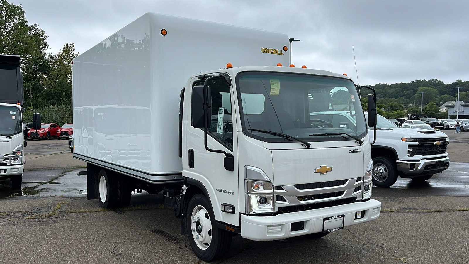 2025 Chevrolet Low Cab Forward 4500 1WT 3