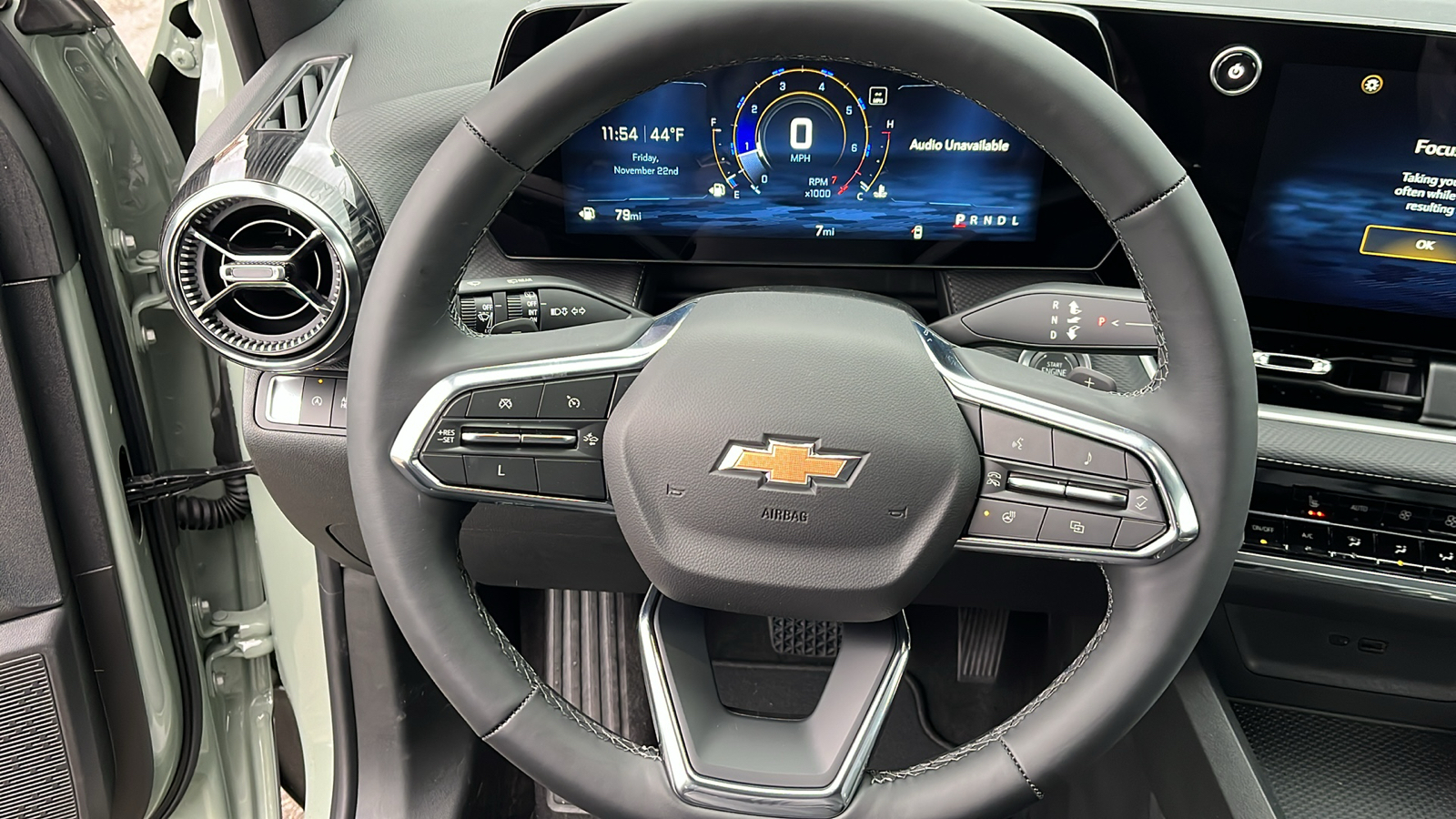 2025 Chevrolet Equinox LT 8