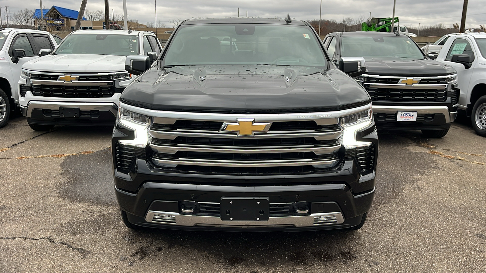 2025 Chevrolet Silverado 1500 High Country 2