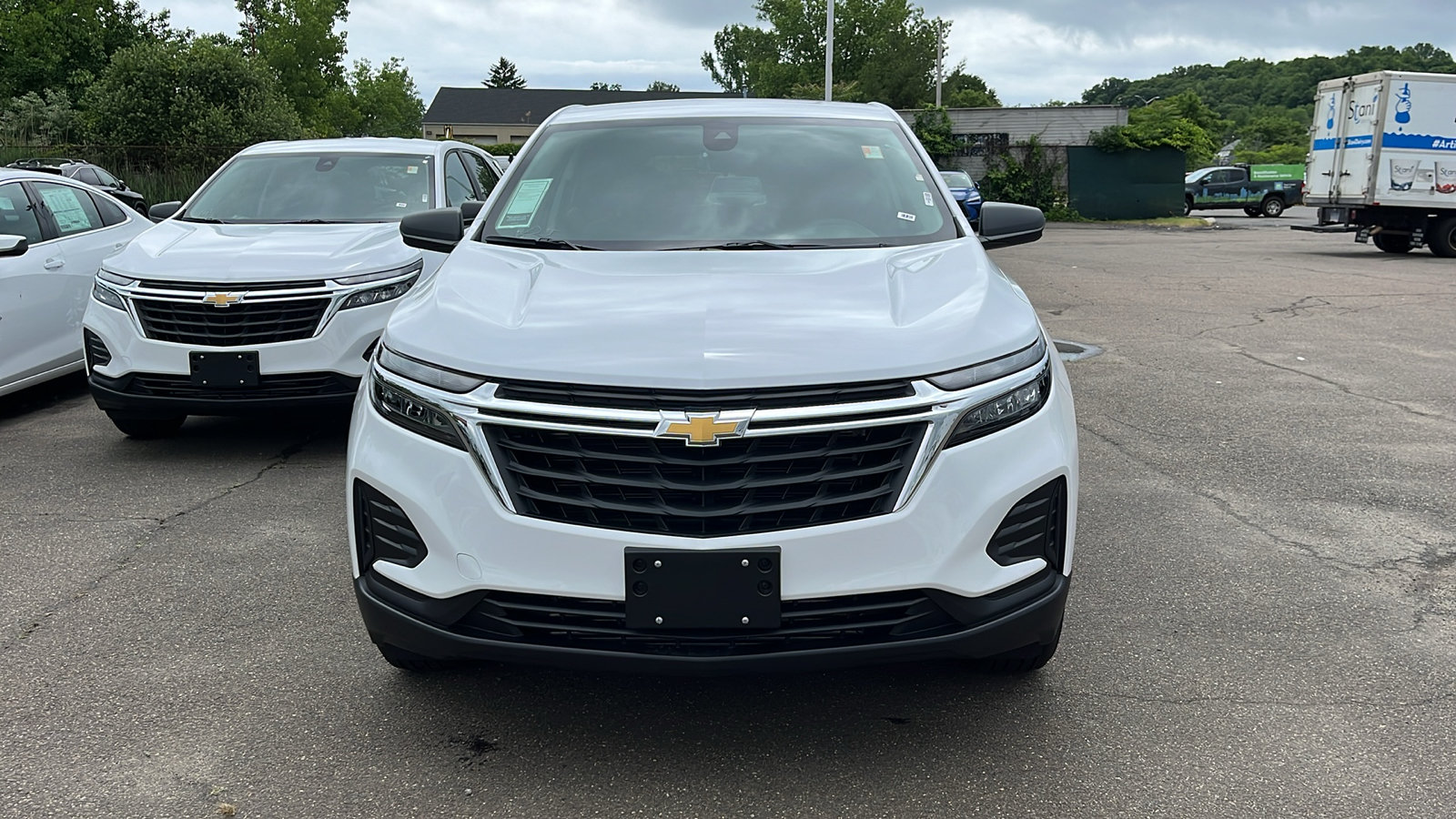 2024 Chevrolet Equinox LS 2