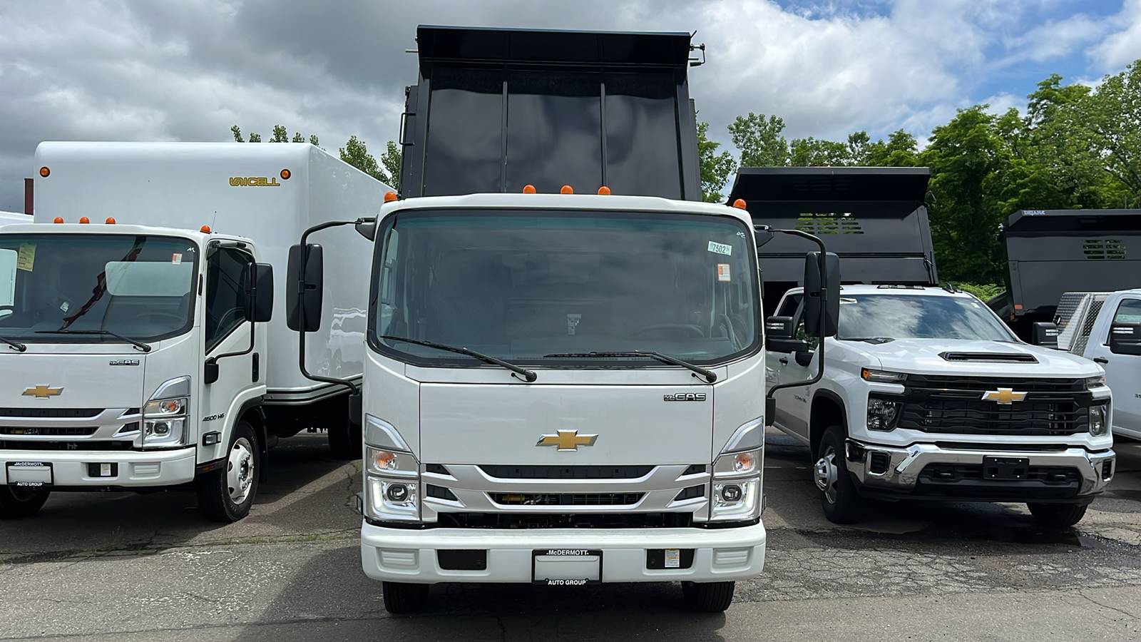 2024 Chevrolet Low Cab Forward 4500 NA 2