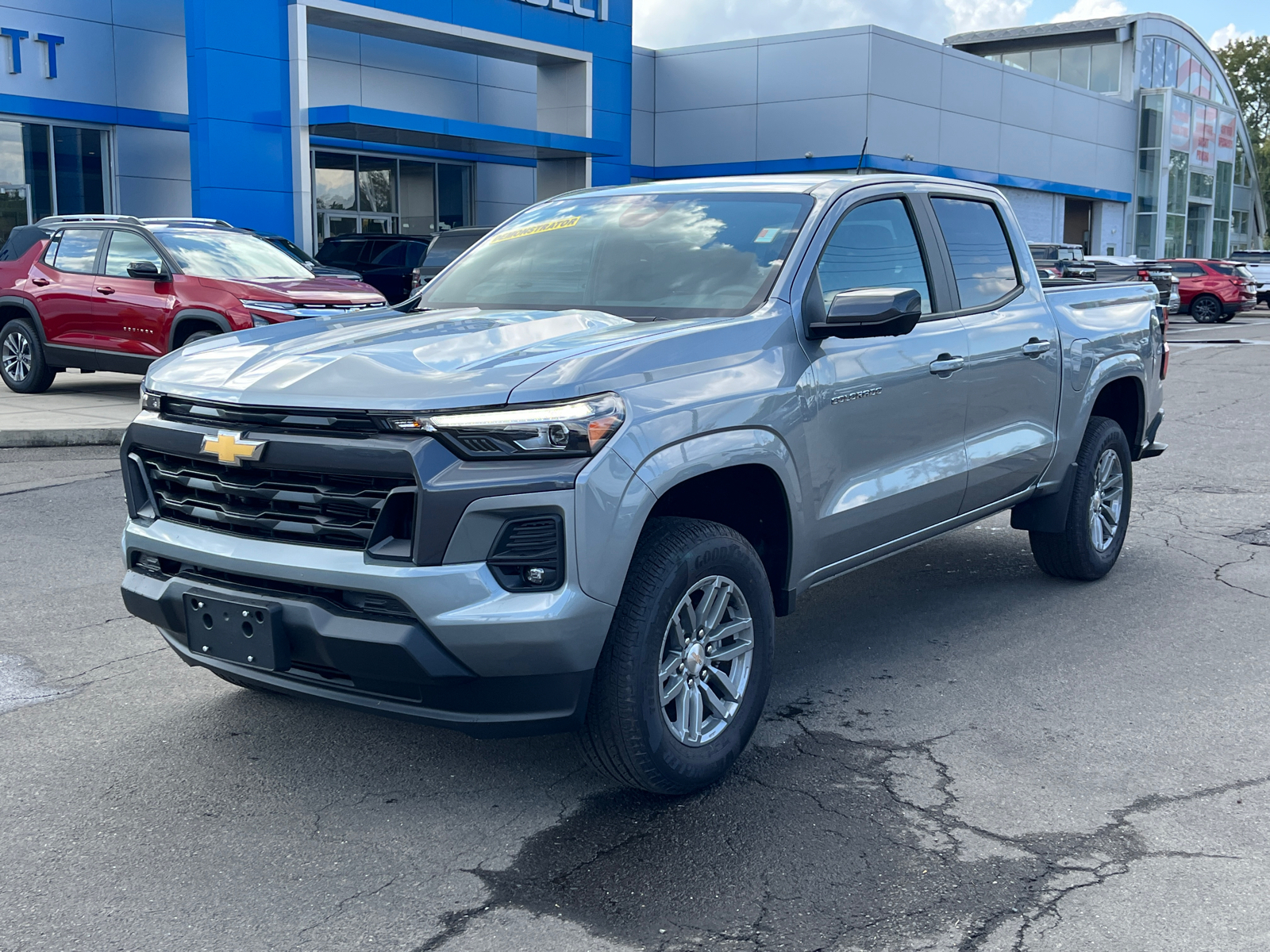 2024 Chevrolet Colorado LT 1