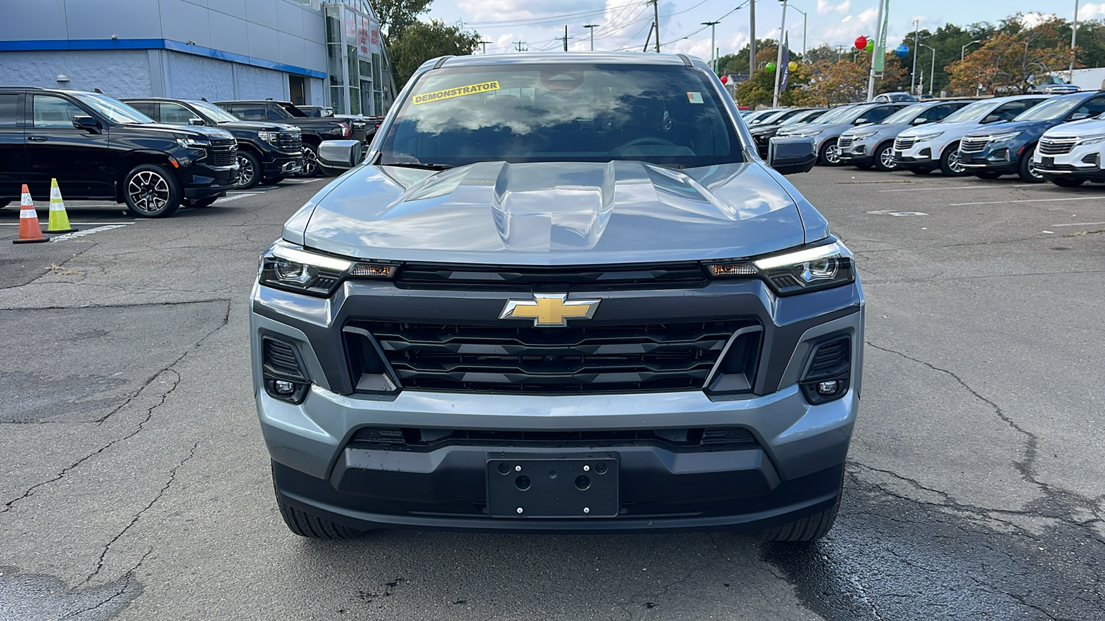 2024 Chevrolet Colorado LT 2