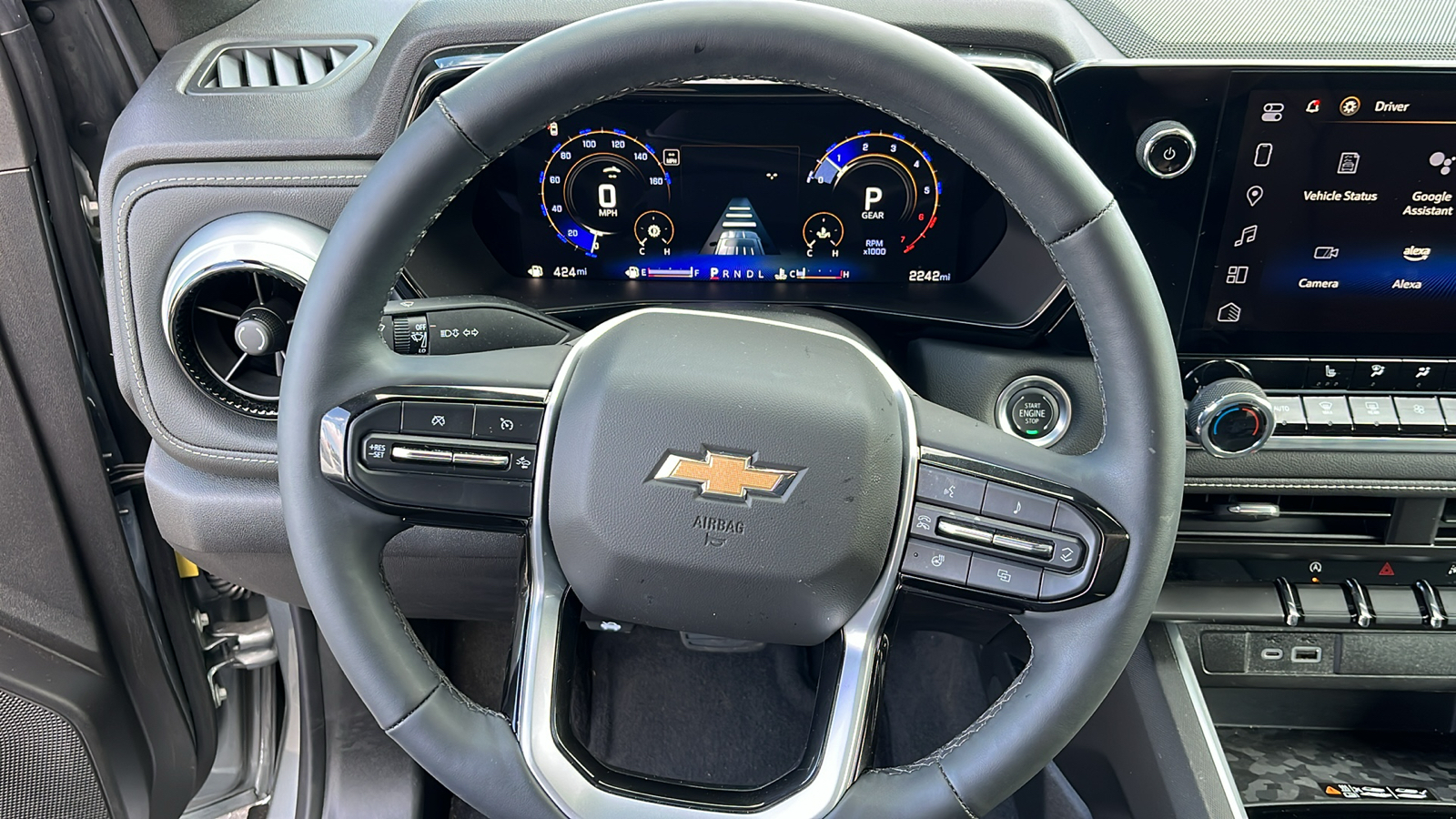 2024 Chevrolet Colorado LT 8