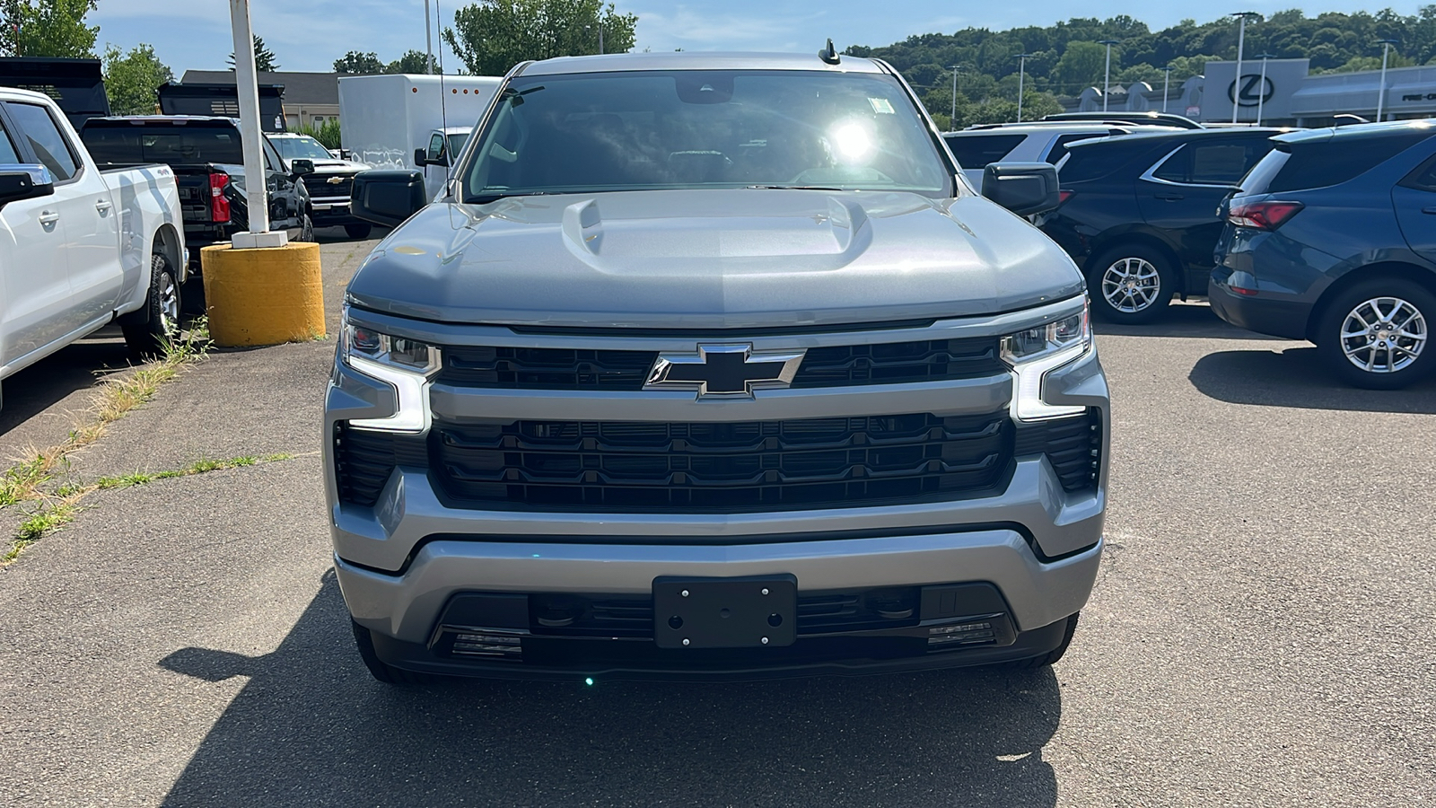 2024 Chevrolet Silverado 1500 RST 2