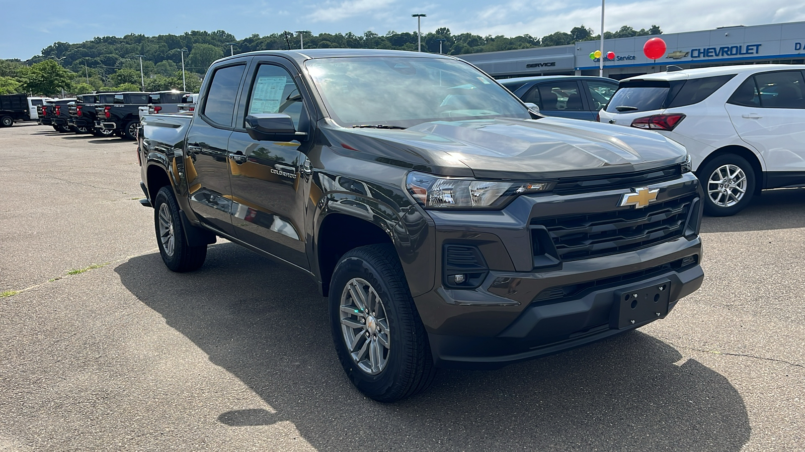 2024 Chevrolet Colorado LT 3