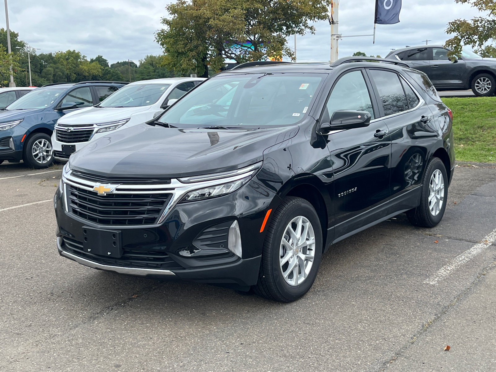 2024 Chevrolet Equinox LT 1