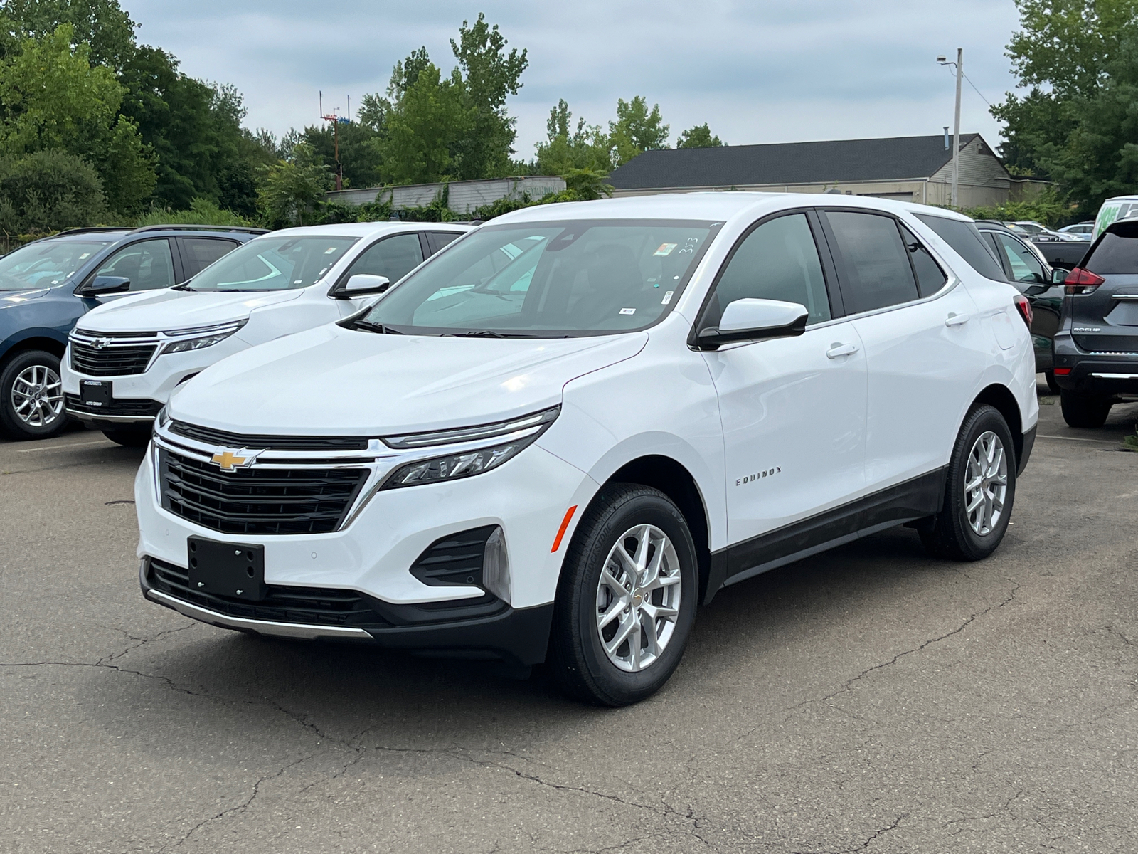 2024 Chevrolet Equinox LT 1