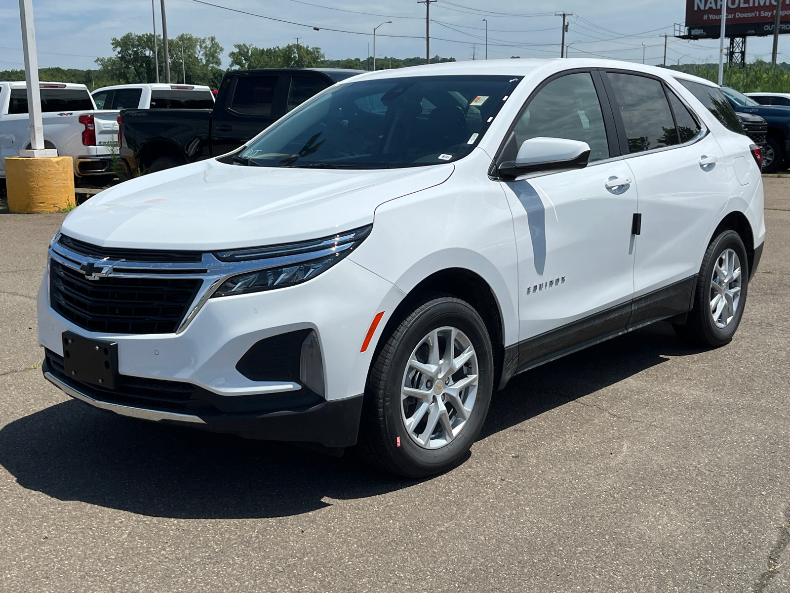 2024 Chevrolet Equinox LT 1