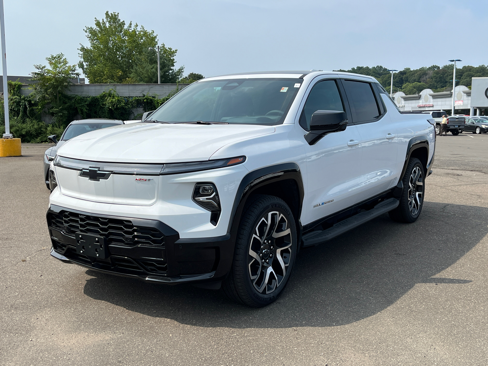 2024 Chevrolet Silverado EV RST 1