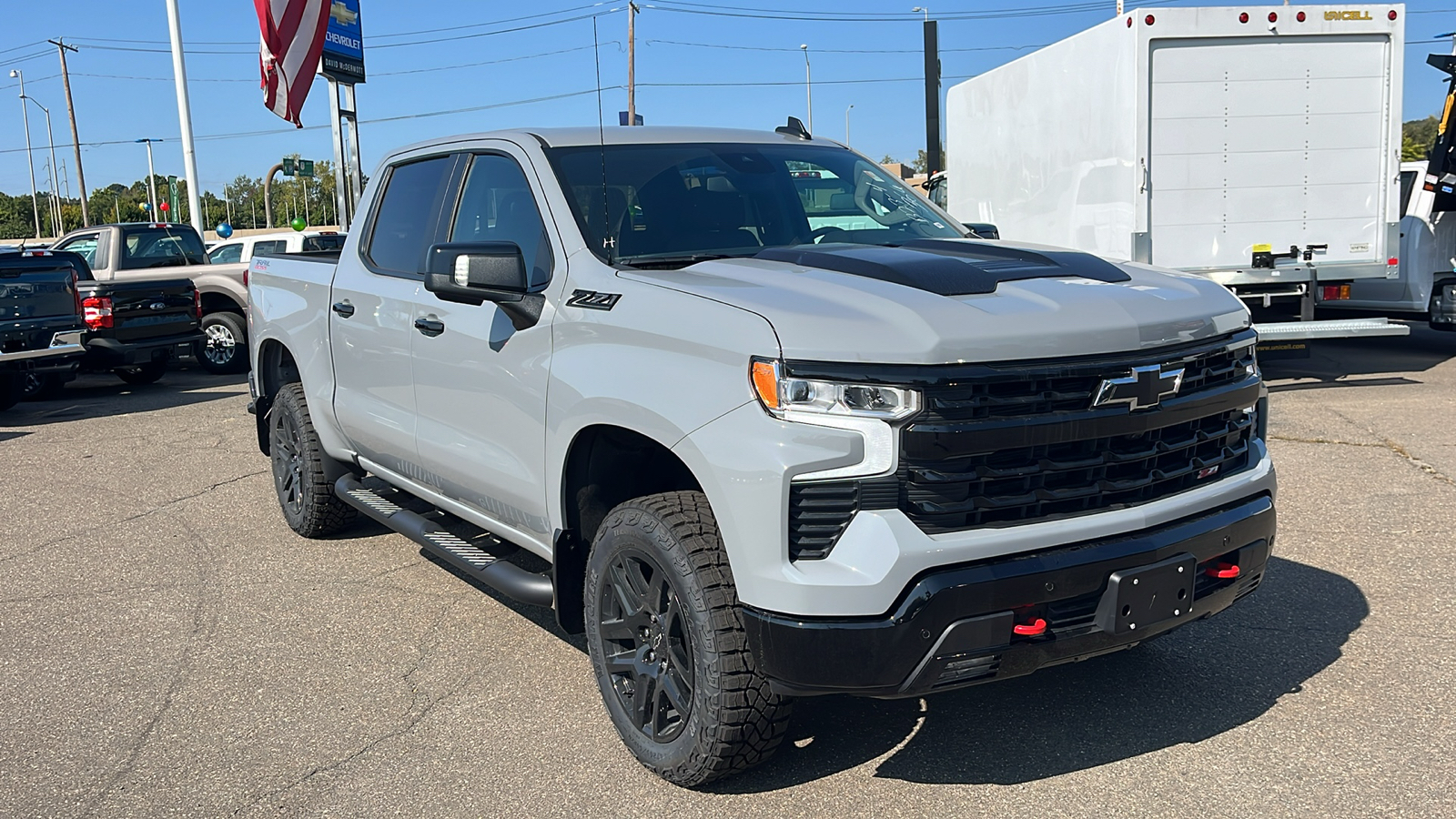 2024 Chevrolet Silverado 1500 LT Trail Boss 3