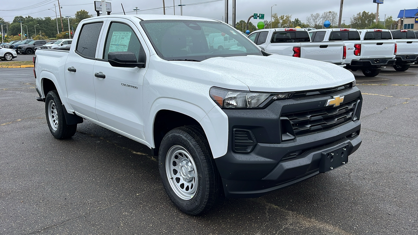 2024 Chevrolet Colorado WT 3