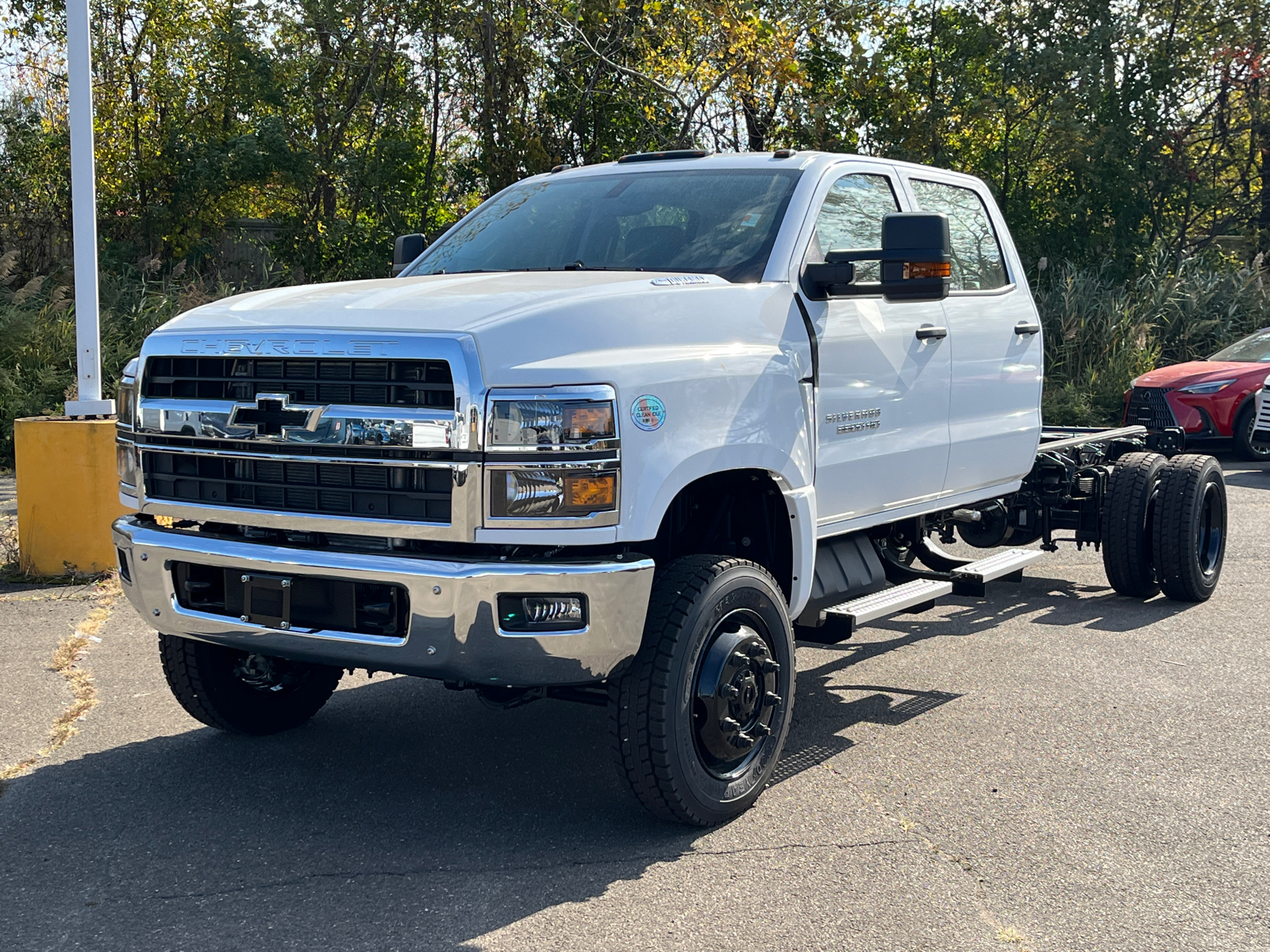 2024 Chevrolet Silverado Chassis Cab Work Truck 1