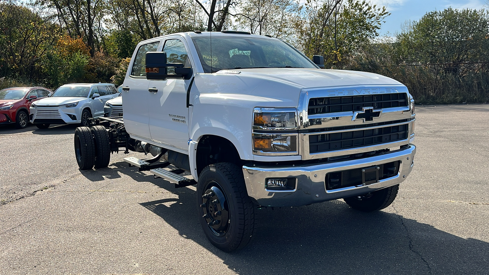 2024 Chevrolet Silverado Chassis Cab Work Truck 3