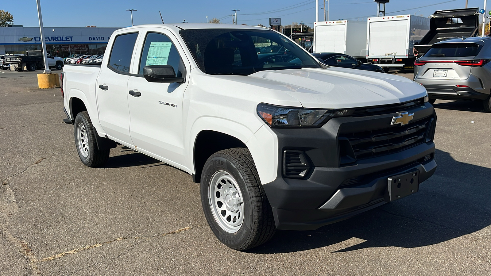 2024 Chevrolet Colorado WT 3