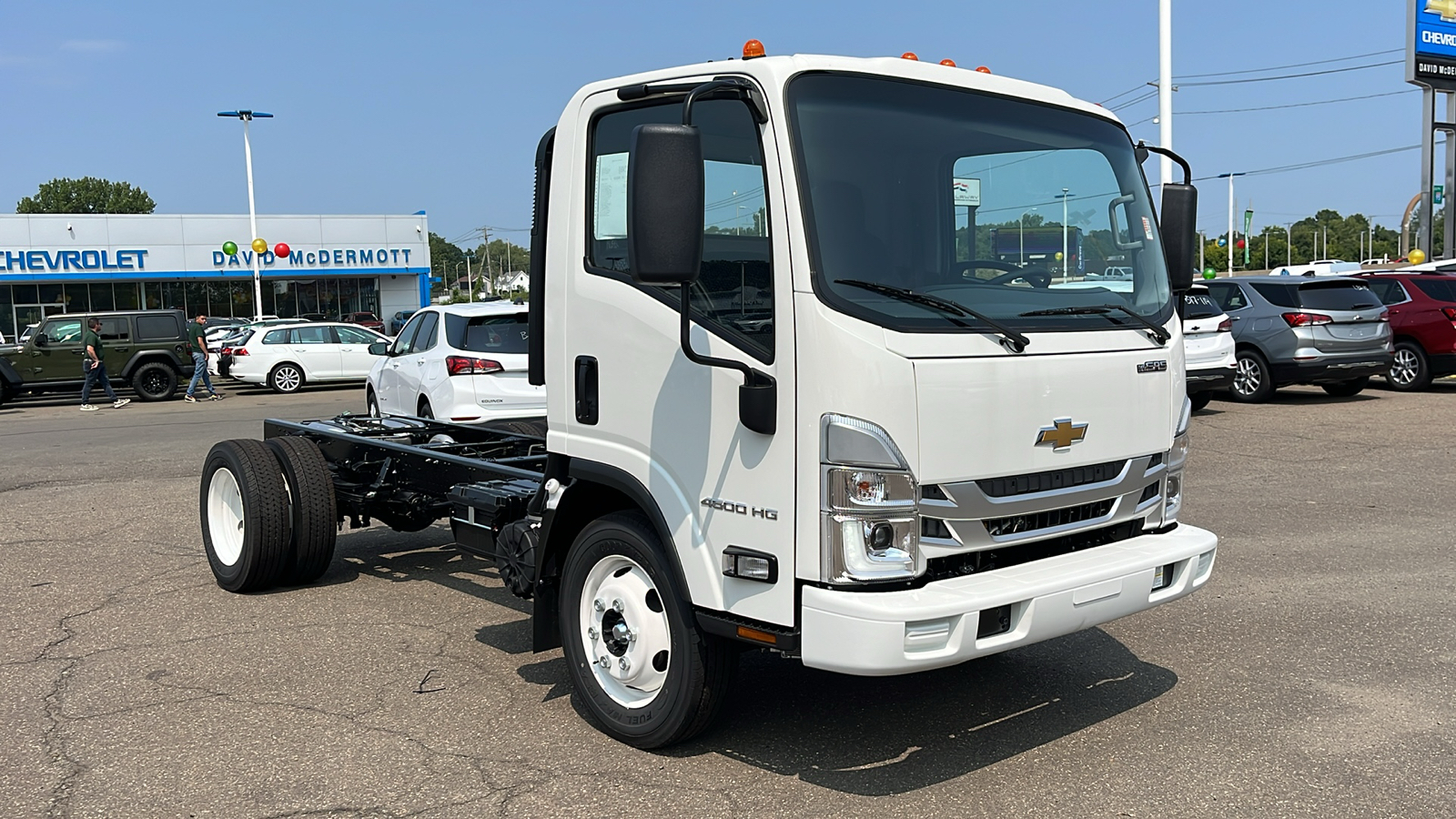 2025 Chevrolet Low Cab Forward 4500 NA 3