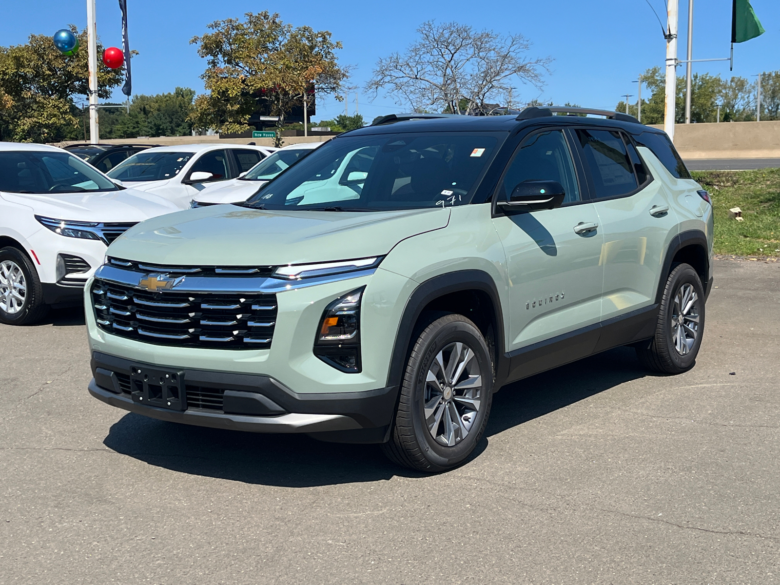 2025 Chevrolet Equinox LT 1