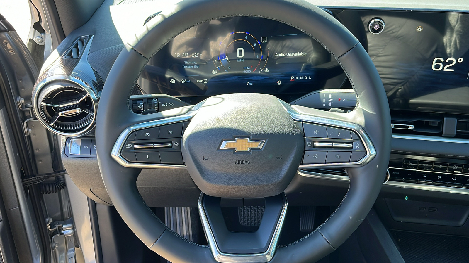 2025 Chevrolet Equinox LT 8