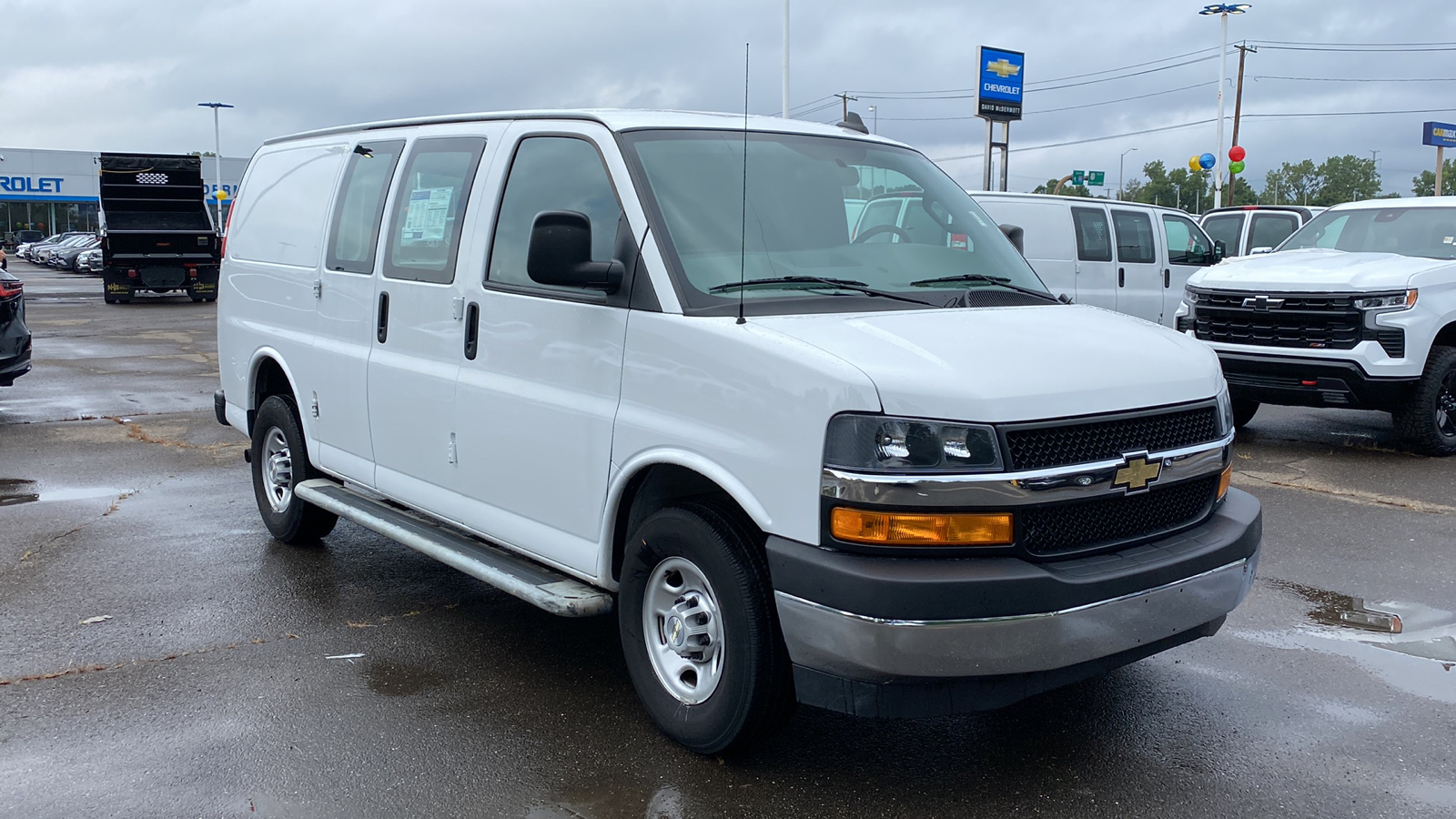 2021 Chevrolet Express Cargo Van  3