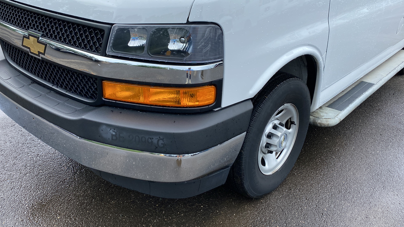 2021 Chevrolet Express Cargo Van  9