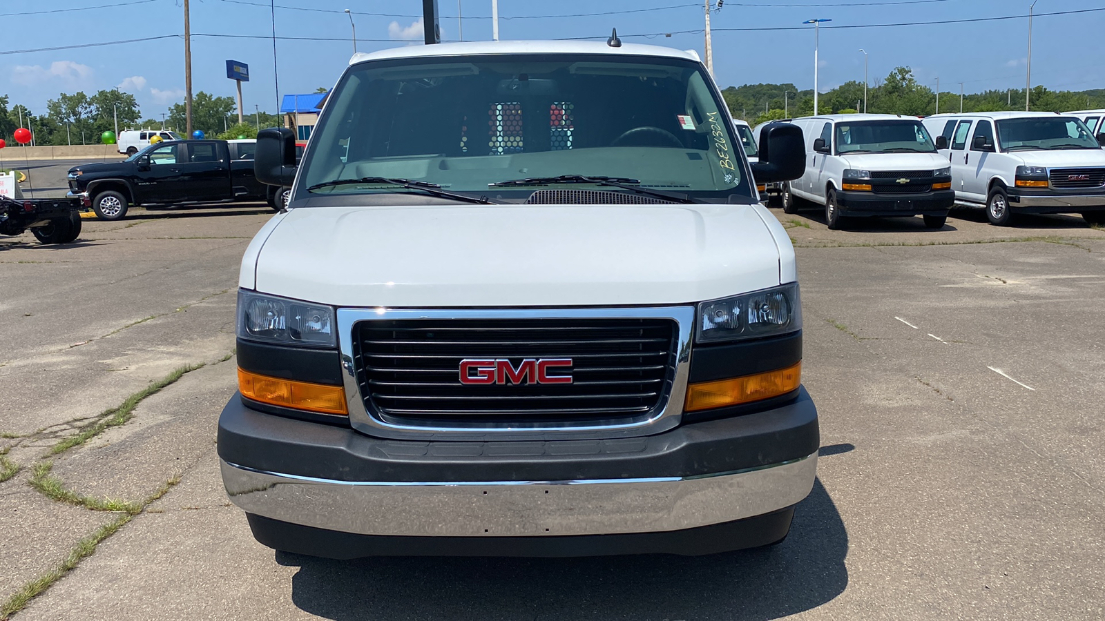 2021 GMC Savana Cargo Van  2