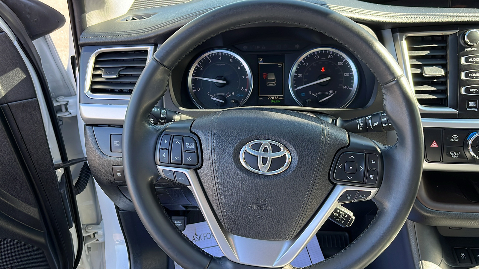 2019 Toyota Highlander Limited 13