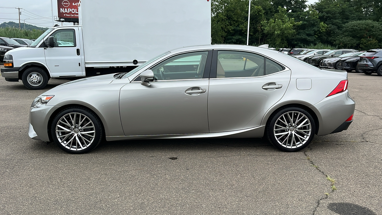 2016 Lexus IS 300 Base 8