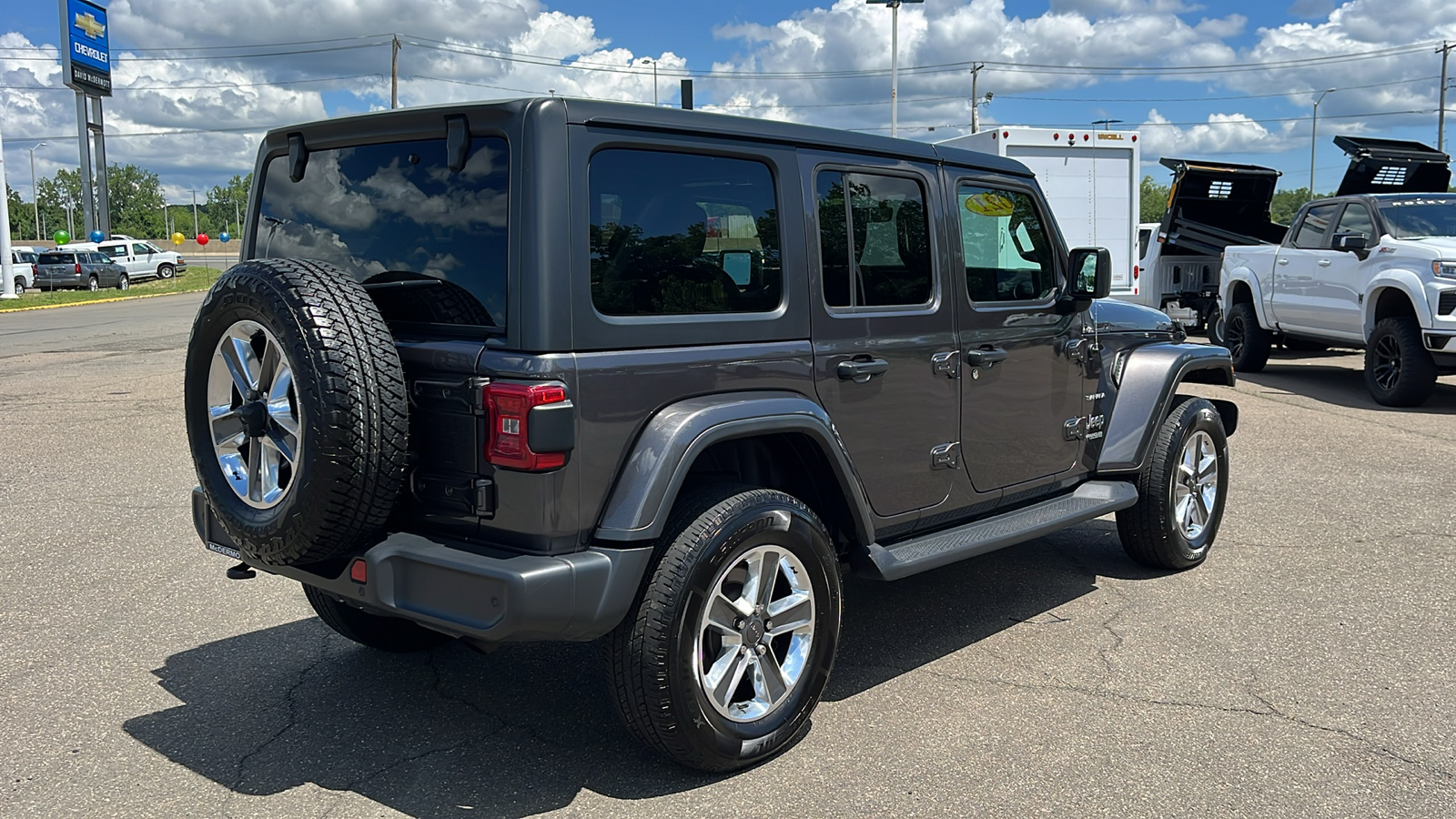 2021 Jeep Wrangler Unlimited Sahara 5