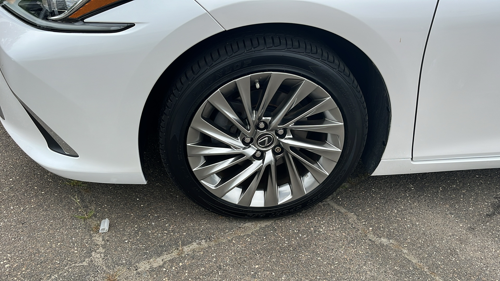 2019 Lexus ES 350 Base 10