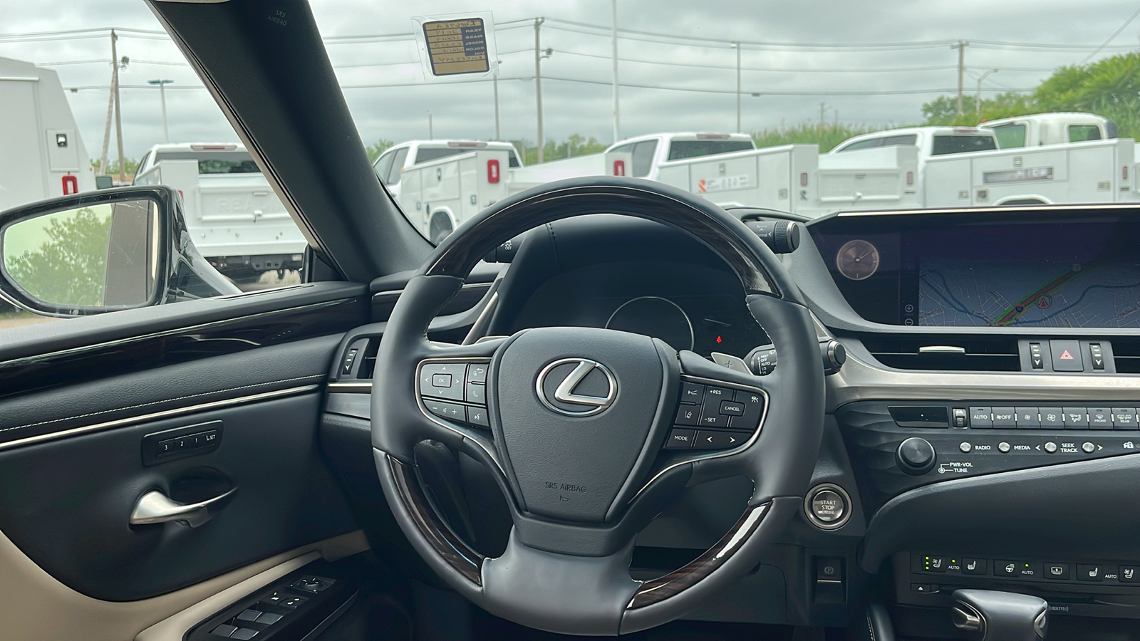 2019 Lexus ES 350 Base 25