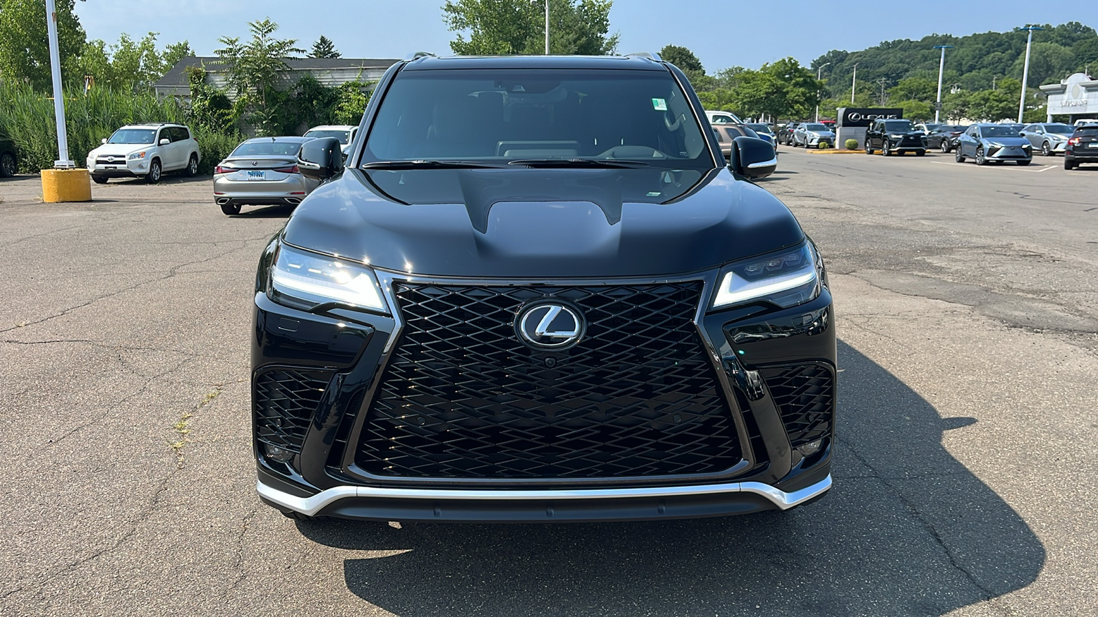 2024 Lexus LX  600 F SPORT HANDLING 2