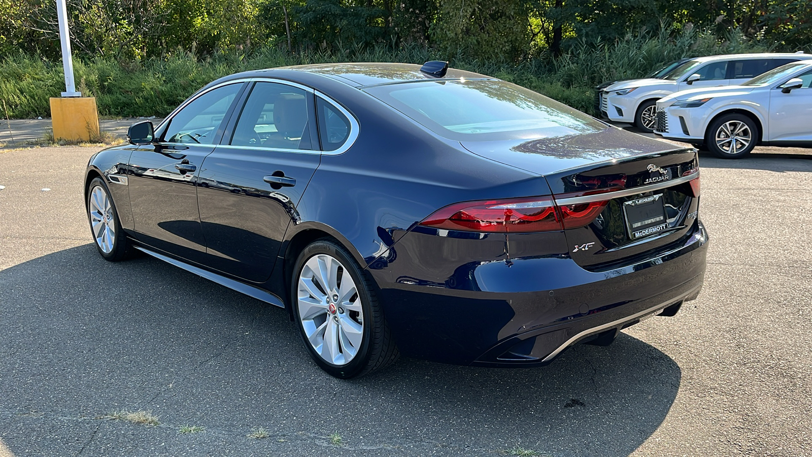 2022 Jaguar XF P300 R-Dynamic SE 7