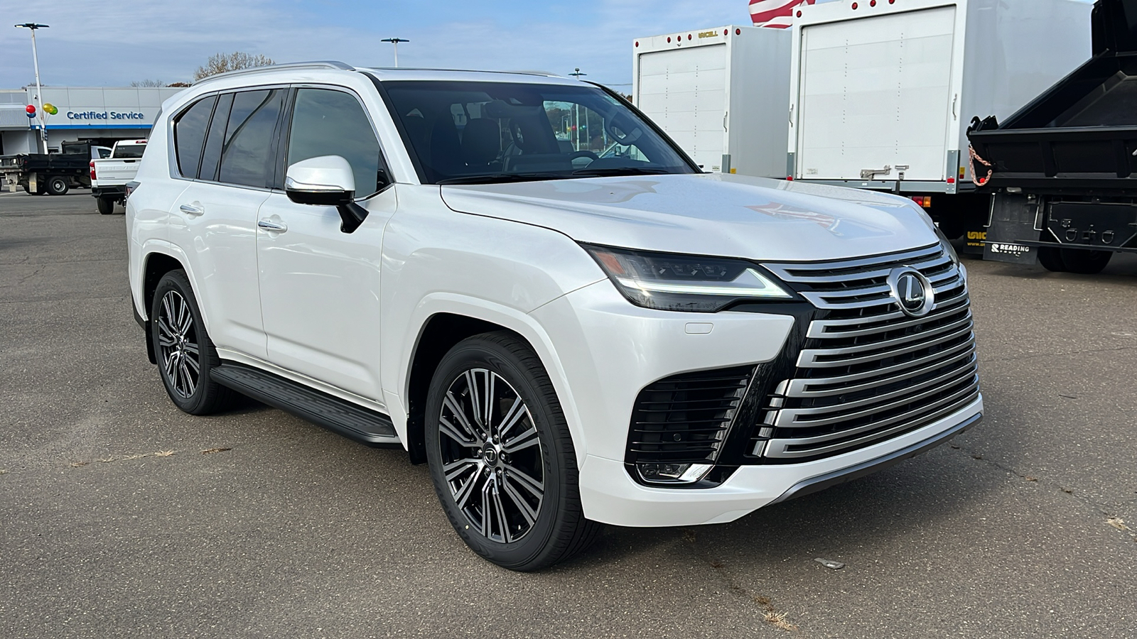 2024 Lexus LX 600 Luxury 3