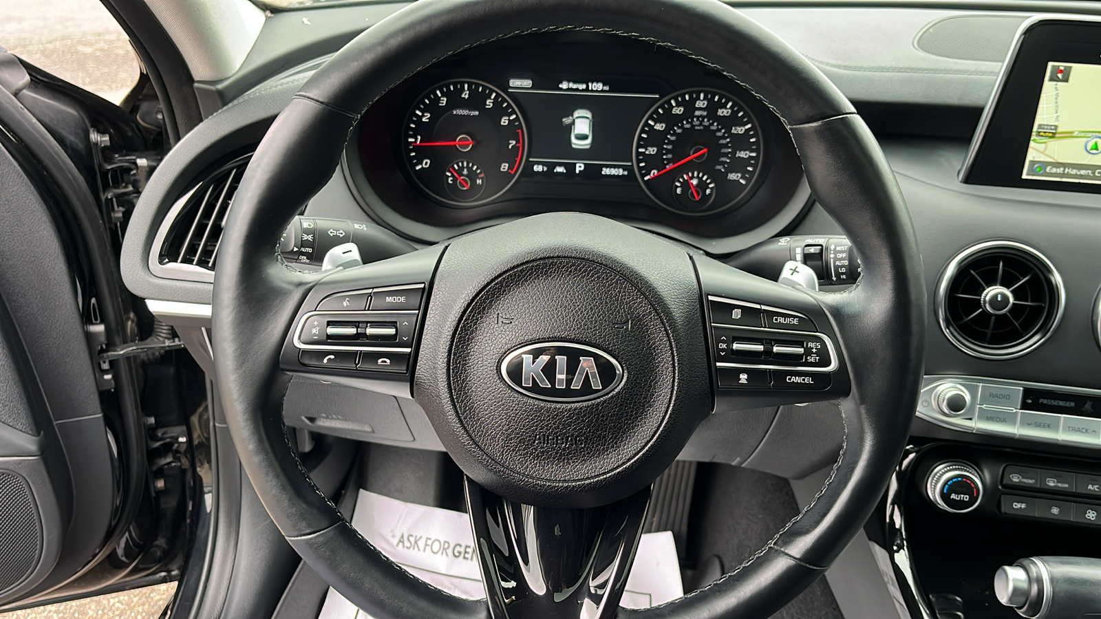 2019 Kia Stinger Premium 13