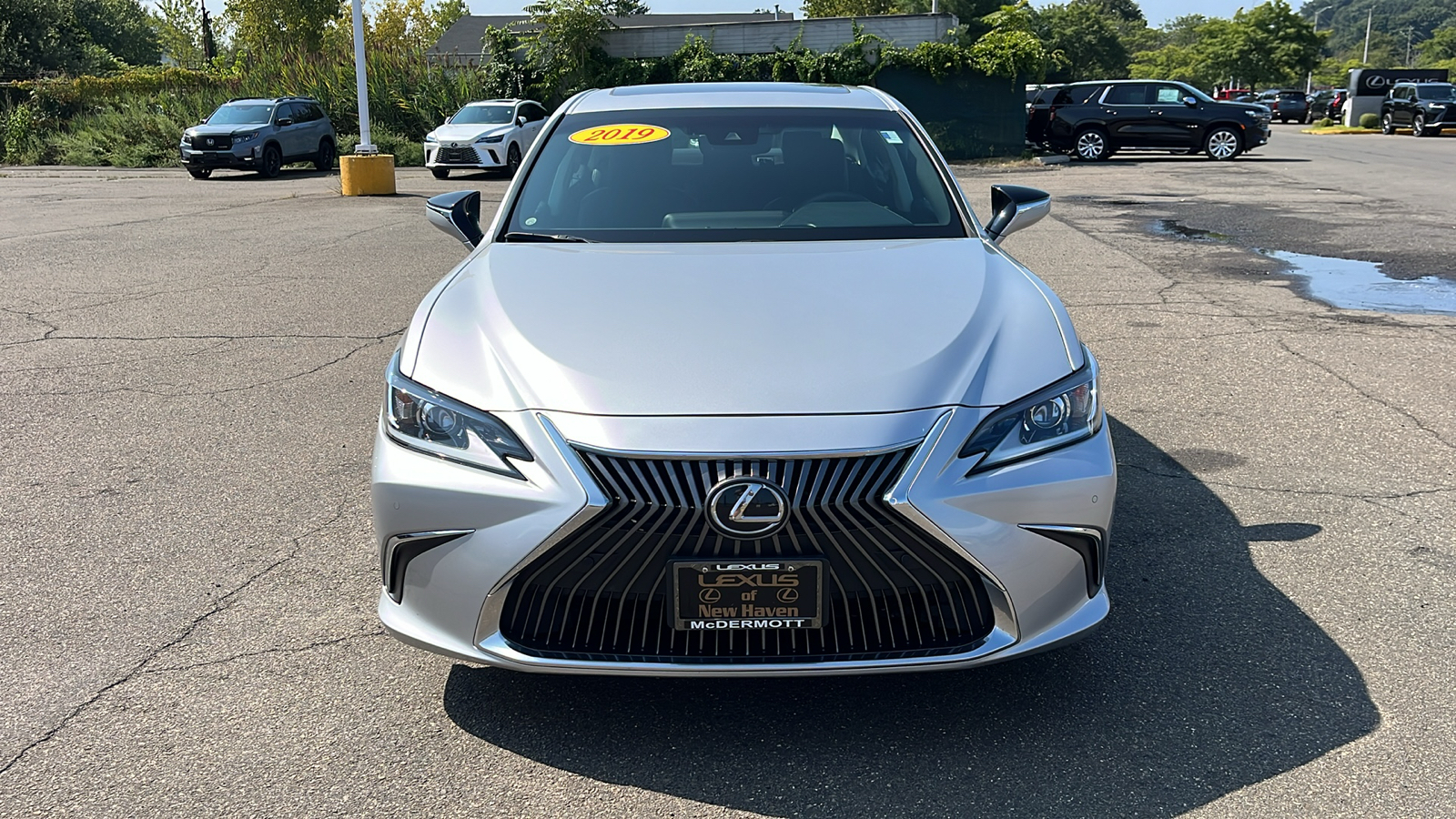 2019 Lexus ES 350 Base 2